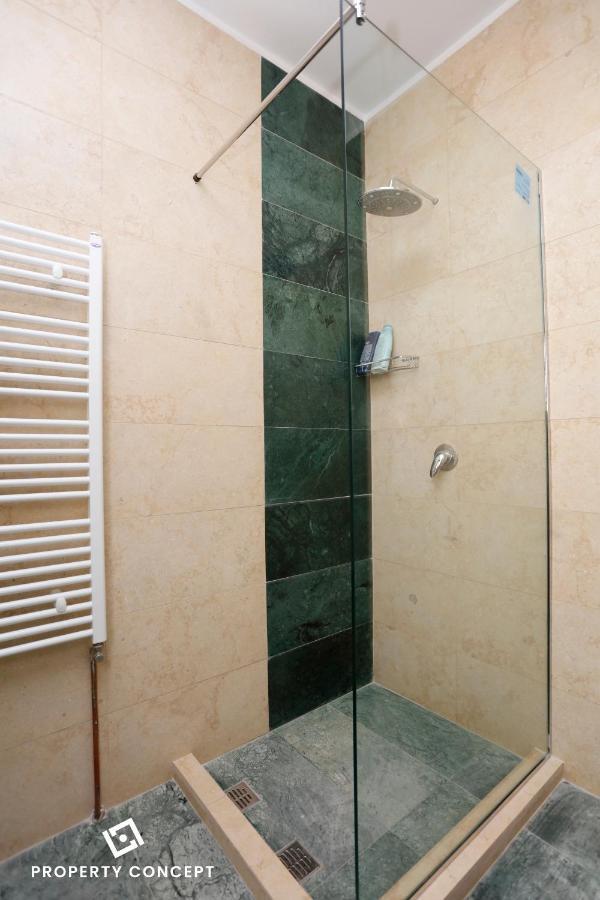 Modern Condo Near Morii Lake Bukarest Exterior foto